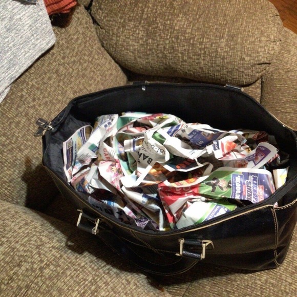 Reaction KennethCole BlackTote SilverHardware BeigeStitching ZipTop OnePocket - Picture 10 of 10